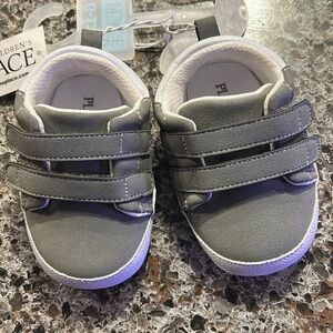NWT Childrens Place infant shoes 6-12 months